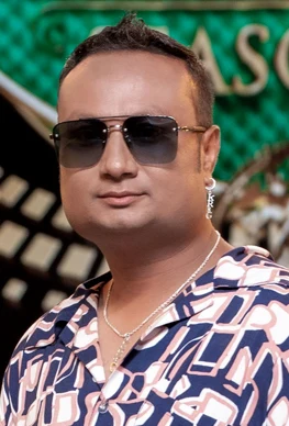 Kabiraj Gahatraj background portrait