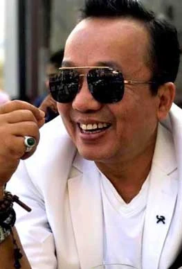 Suraj Subba Nalbo background portrait