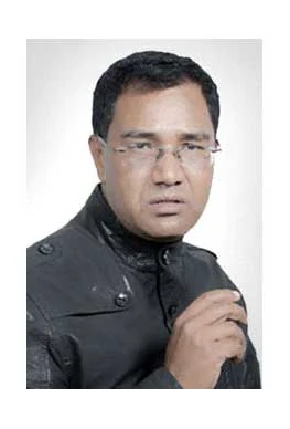 Uddhav Abhidhit background portrait